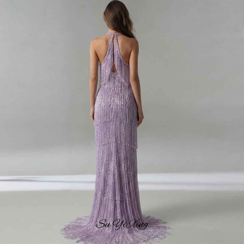 絶妙なタッセルとパールカスタマイズされたイブニングドレスモダンホルターバックレス Vestido デ フェスタ気質ストレート プロムドレス