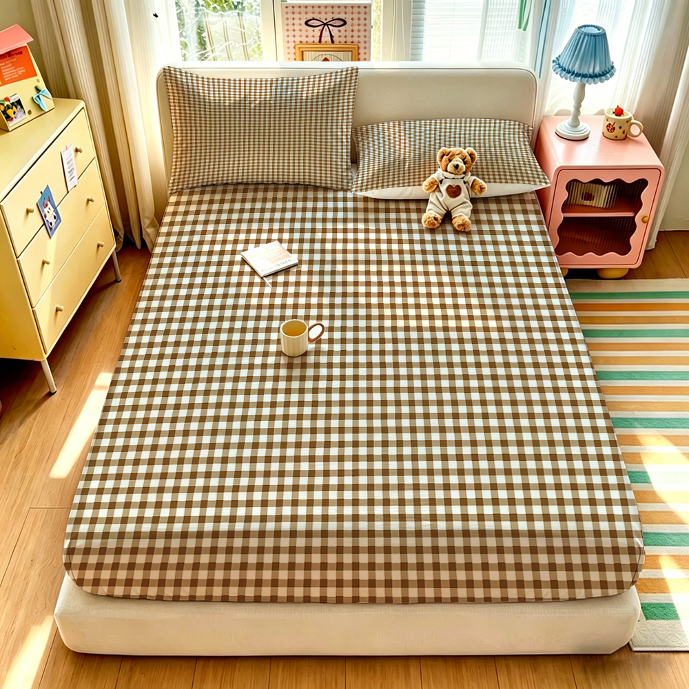 3PCS Soft Minimalist Retro Brown and White Plaid Fitted Sheet Set, Small Checkered Pattern Soft Bedding Decor for Bedroom