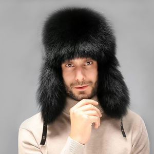 高品質のメンズ冬用帽子。耳当て付きで、本物のキツネの毛皮や本革を使用したロシア風スキー帽に適しています。