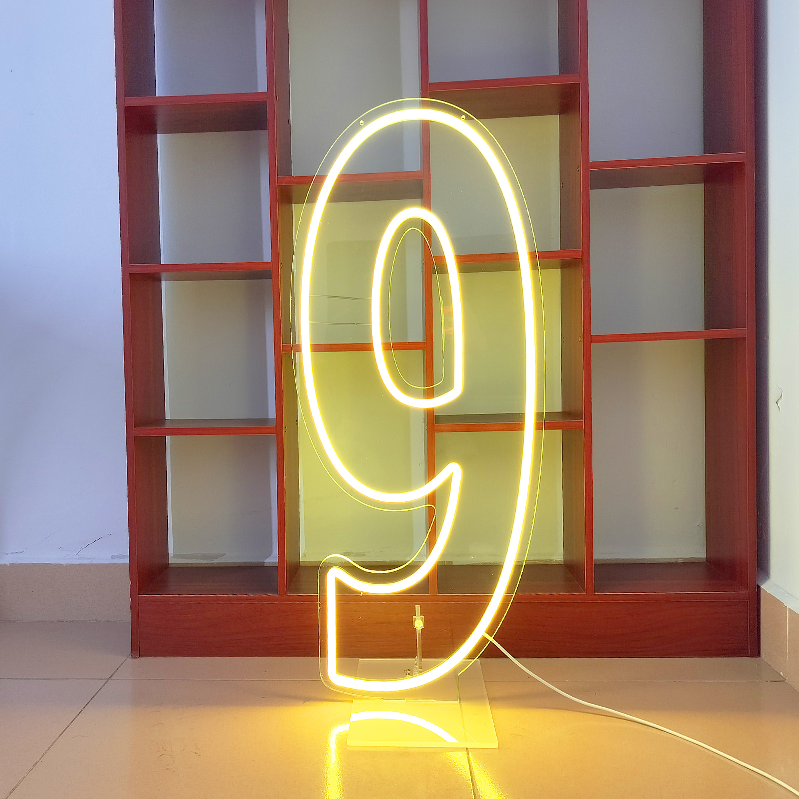 大きいサイズの温白色 LED ネオン番号サイン 76 センチメートル/100 センチメートル立ちます