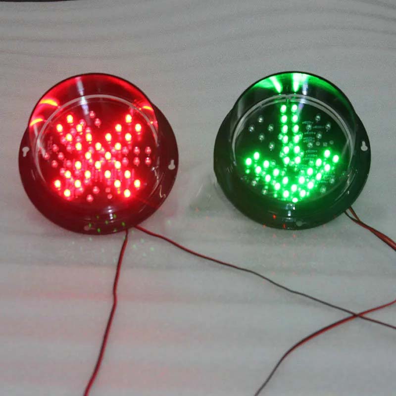 DC12V または DC24V 新着独占 125 ミリメートル赤十字と緑の矢印 LED 信号機交通安全交通安全