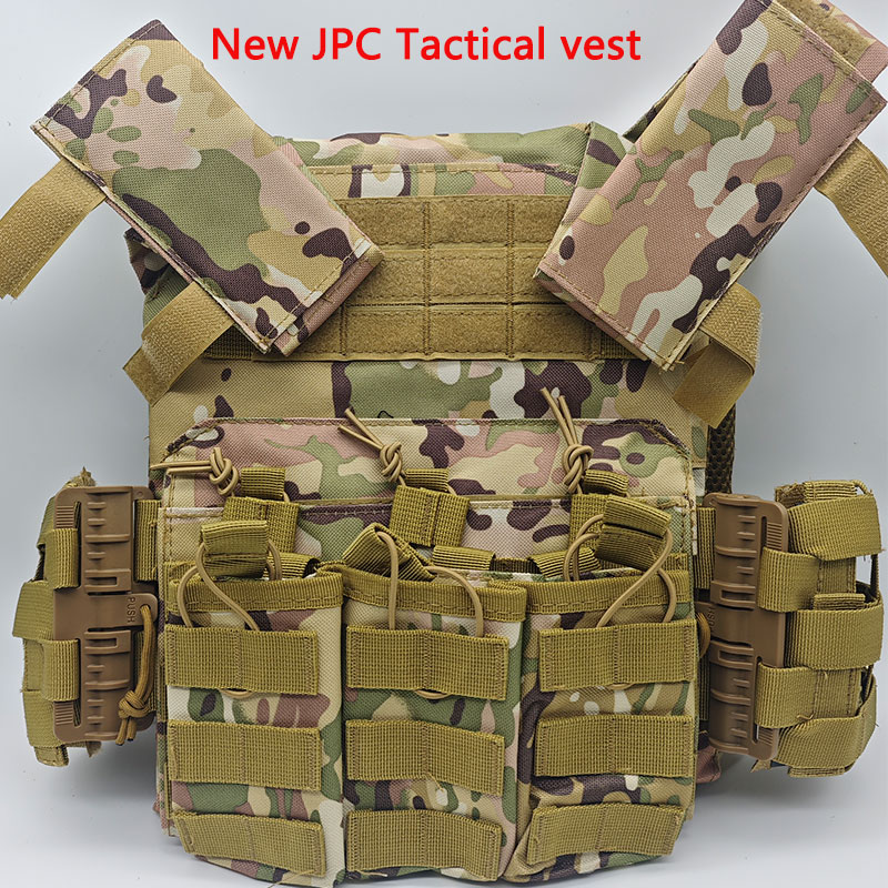 新しいタクティカルベスト JPC クイックリリースバックルトリプルマガジンポーチ狩猟キャリアエアガンアクセサリーモール軍 CS ゲームベストギア
