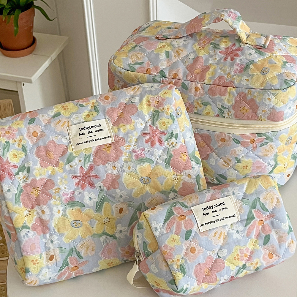 Wholeslae ヴィンテージフラワー女性ハンドバッグキルティングバッグポータブル化粧品メイクトラベル Oraginzer ジッパーバッグミニポーチ