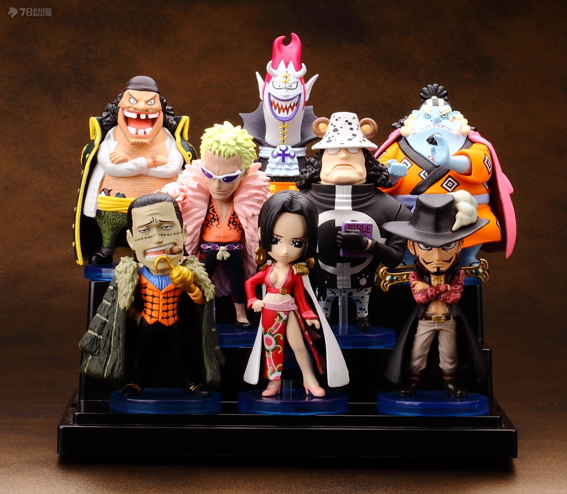 8 個アニメワンピース岡七武海フィギュアドンキホーテ・ドフラミンゴマーシャル・d・ティーチジュラキュール・ミホーク・バーソロミュー模型玩具ギフト