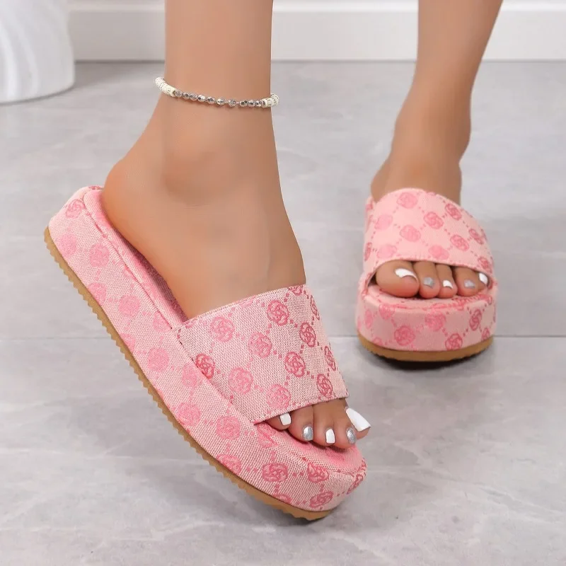 女性プラットフォームスリッパ女性の靴デザイナーフラットサンダル屋外花サンダル女性のビーチシューズ Sandalias 女性のための