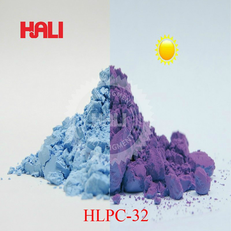 100 グラム/バッグ 2 色変化フォトクロミック顔料、太陽光反応顔料パウダー HLPC-32 青から紫。