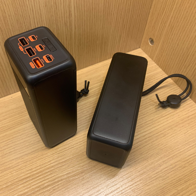 50000mAh 大容量パワーバンク、最大 22.5W PD 3.0 高速充電ポータブル USB C バッテリーパック、4 つの出力付き&3つの入力&液晶D