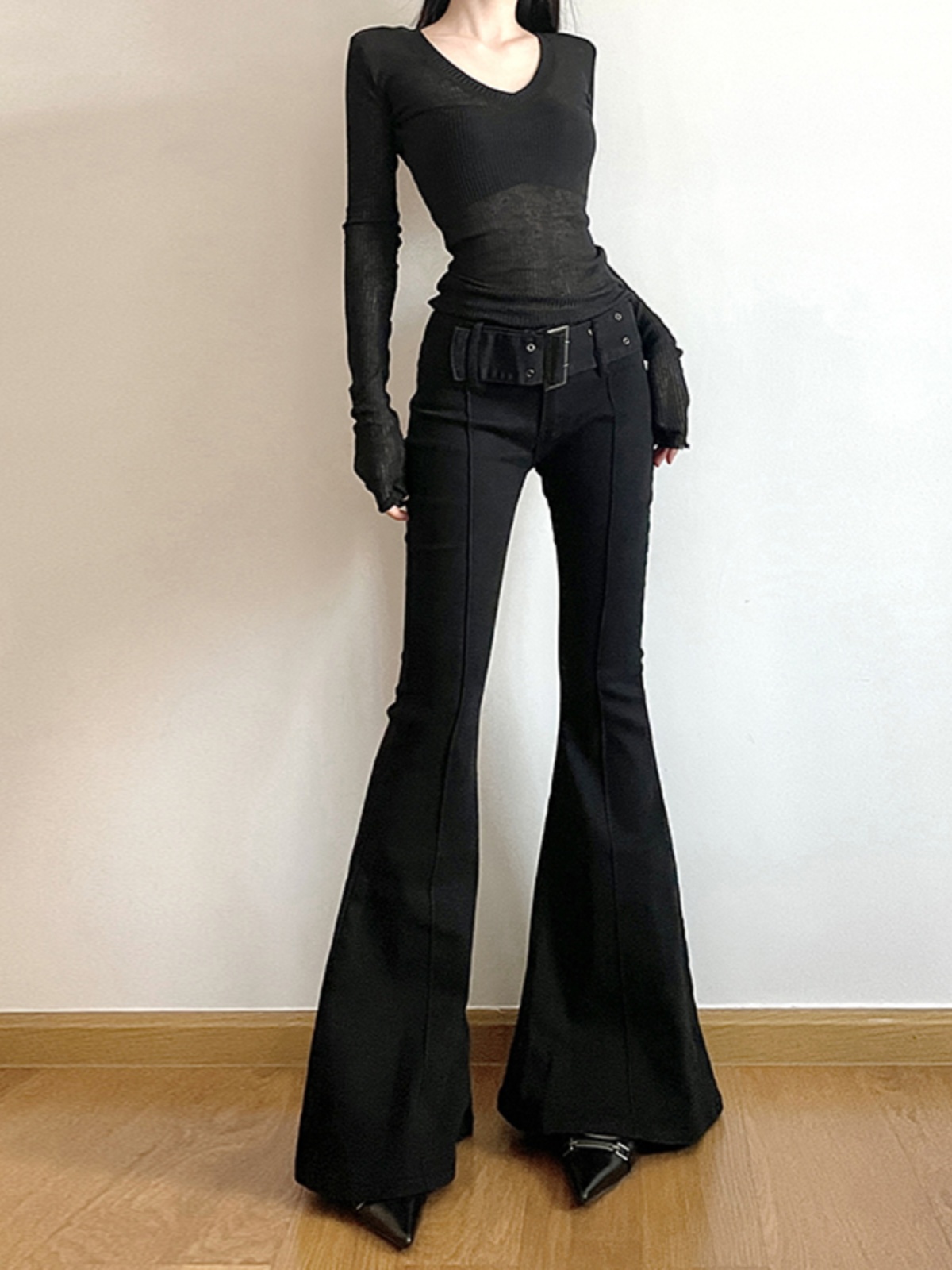 女性の黒ジーンズフレアパンツ Y2k レトロエモ 2000 年代ストリートファッションズボン原宿ワイドヨガパンツ 90 年代美的服