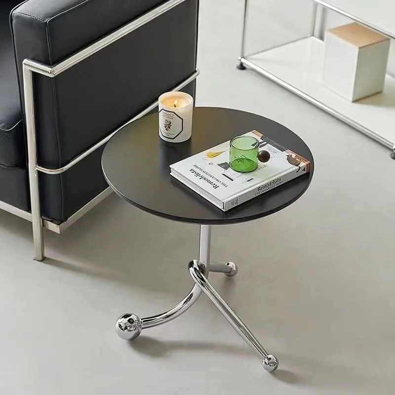 丸い側面が少ないノルディのリビングルームコーナーが少ない家庭用の小さなコーヒーテーブルインターネットの有名人が風ソファサイドが少ないベッドサイド小さなテーブル
