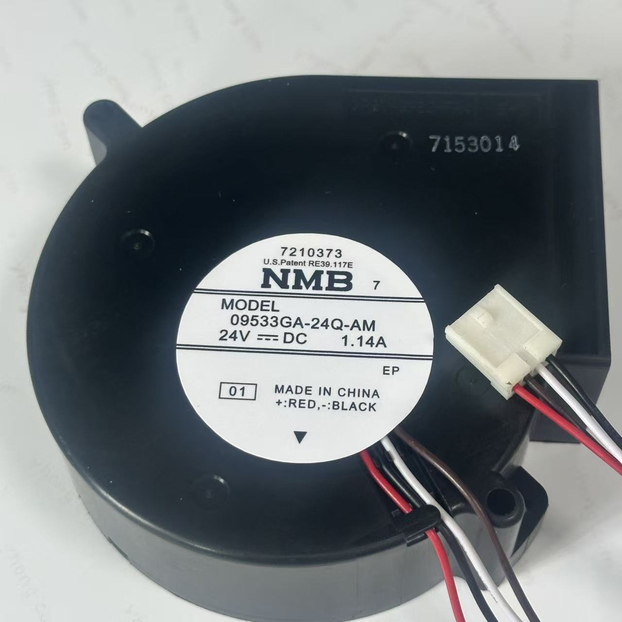 NMB 09533GA-24Q-AM DC 24V 1.14A 97x97x33mm 4 線式サーバー冷却ファン