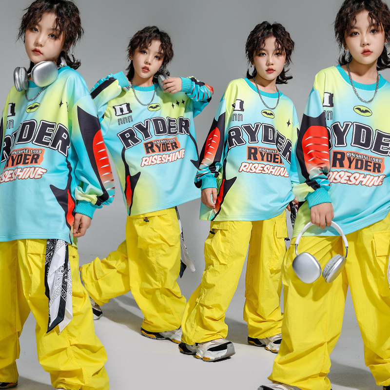 男の子ヒップホッププリントトレーナートップス黄色カーゴパンツ女の子ジャズストリートダンス衣装子供子供 Kpop ストリート服セット