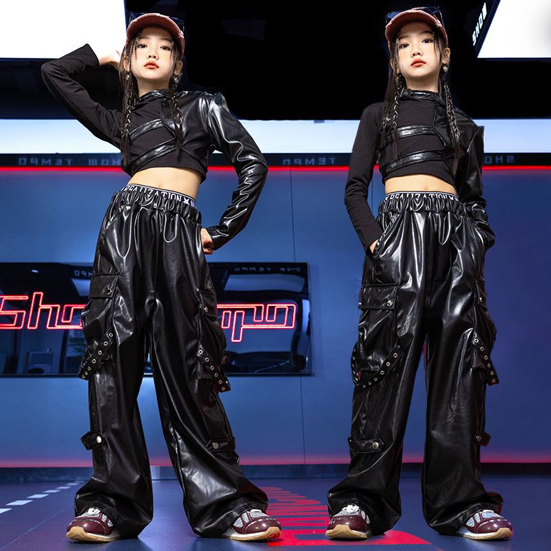 ジャズダンスの女の子の服子供ヒップホップダンス衣装黒革クロップトップスヒップホップパンツキャットウォークパフォーマンス服 BL13600