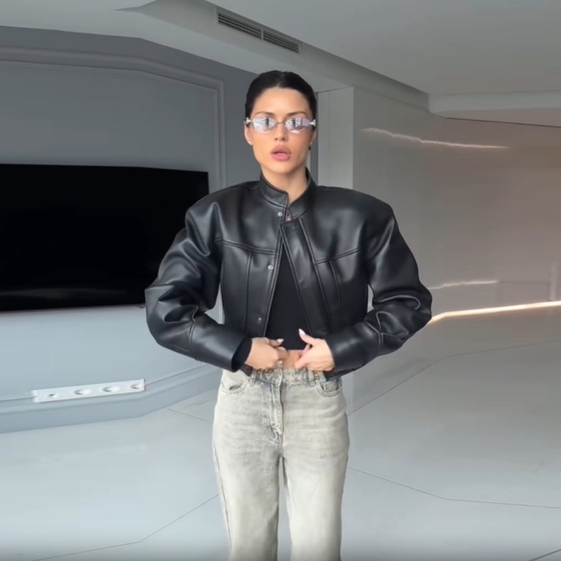 スリムフィットフェイクレザージャケット女性クラシックモトバイカー PU フィットジッパージャケット春秋のベーシックボンバーコートストリートアウター