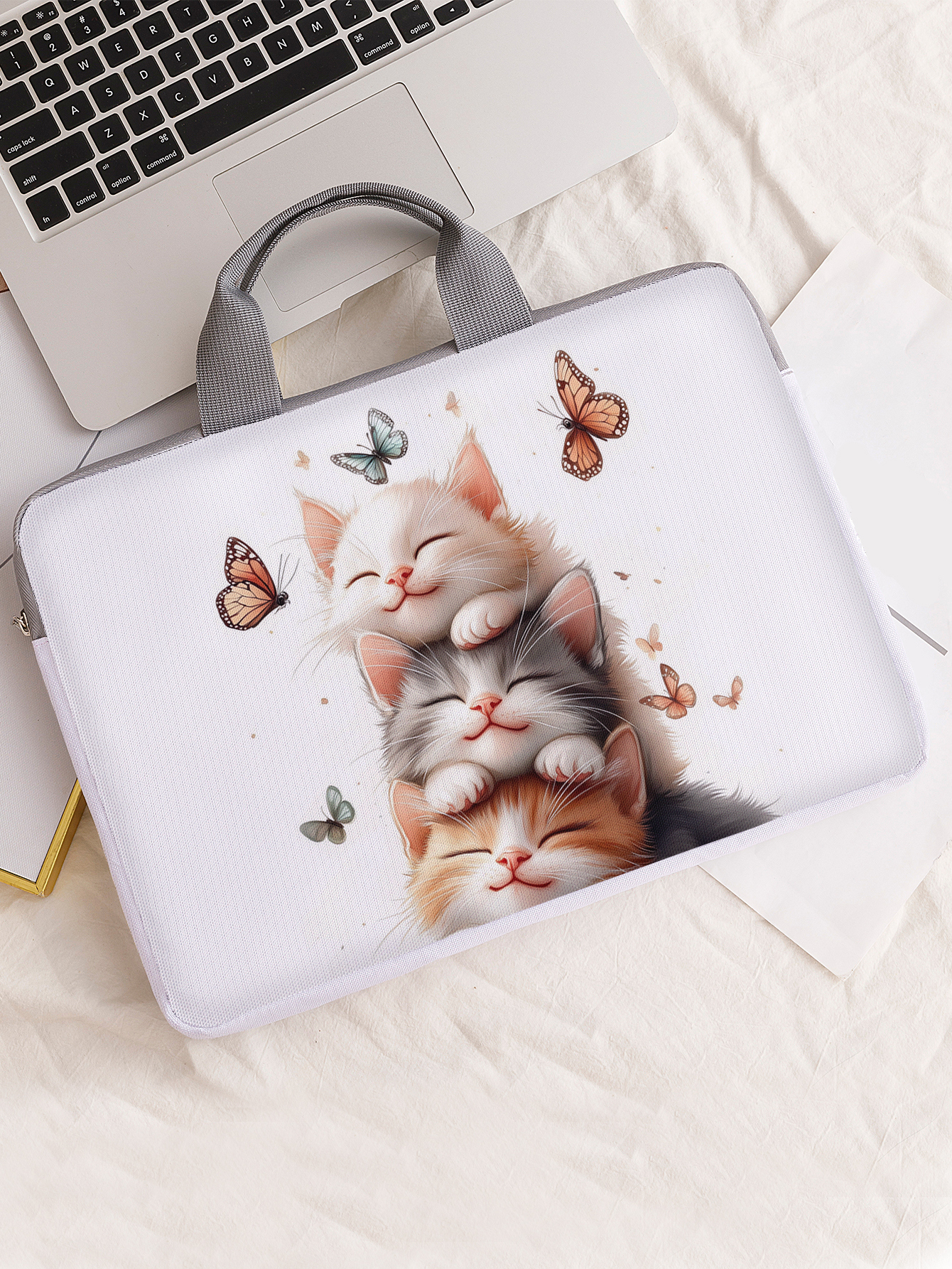 1 セット、2 つのスタイル、積み重ねられた猫と蝶のパターンがプリントされたラップトップ スリーブ、ブリーフケース、14 インチのラップトップに最適