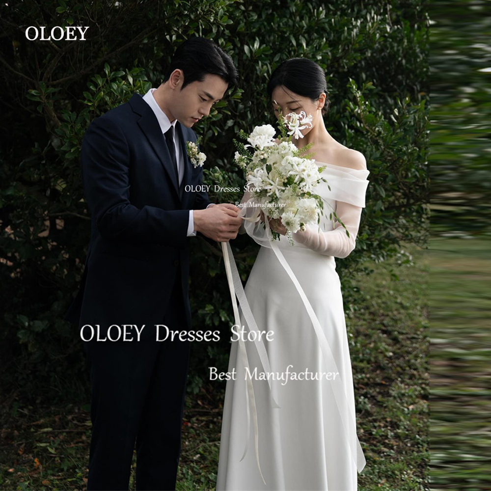 OLOEY シンプルな A ラインの韓国のウェディングドレス写真撮影長袖オフショルダーフロアレングスブライダルドレスコルセットバック 2024