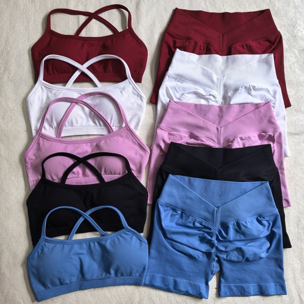 調節可能なショルダーストラップフィットネスブラ女性の高弾性クロスシームレス美容バックトップジムヨガベストシンプルなスポーツウェア