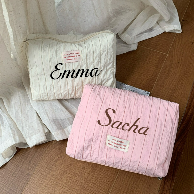 カスタム名女性の化粧バッグ大容量旅行ベビートイレタリーバッグ女性のスキンケア製品の保存袋化粧品バッグ