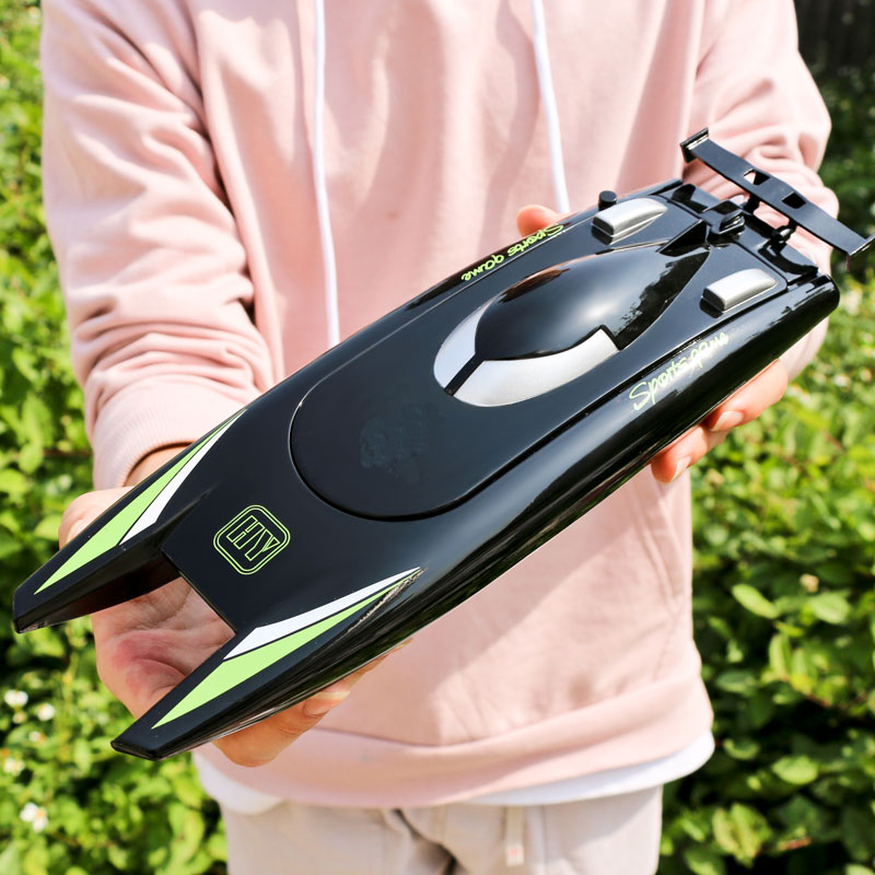 2.4 グラム RC 高速レーシングボート防水ダブルモーターリモコンプロフェッショナルスピードボート 805 ギフトおもちゃ男の子のため