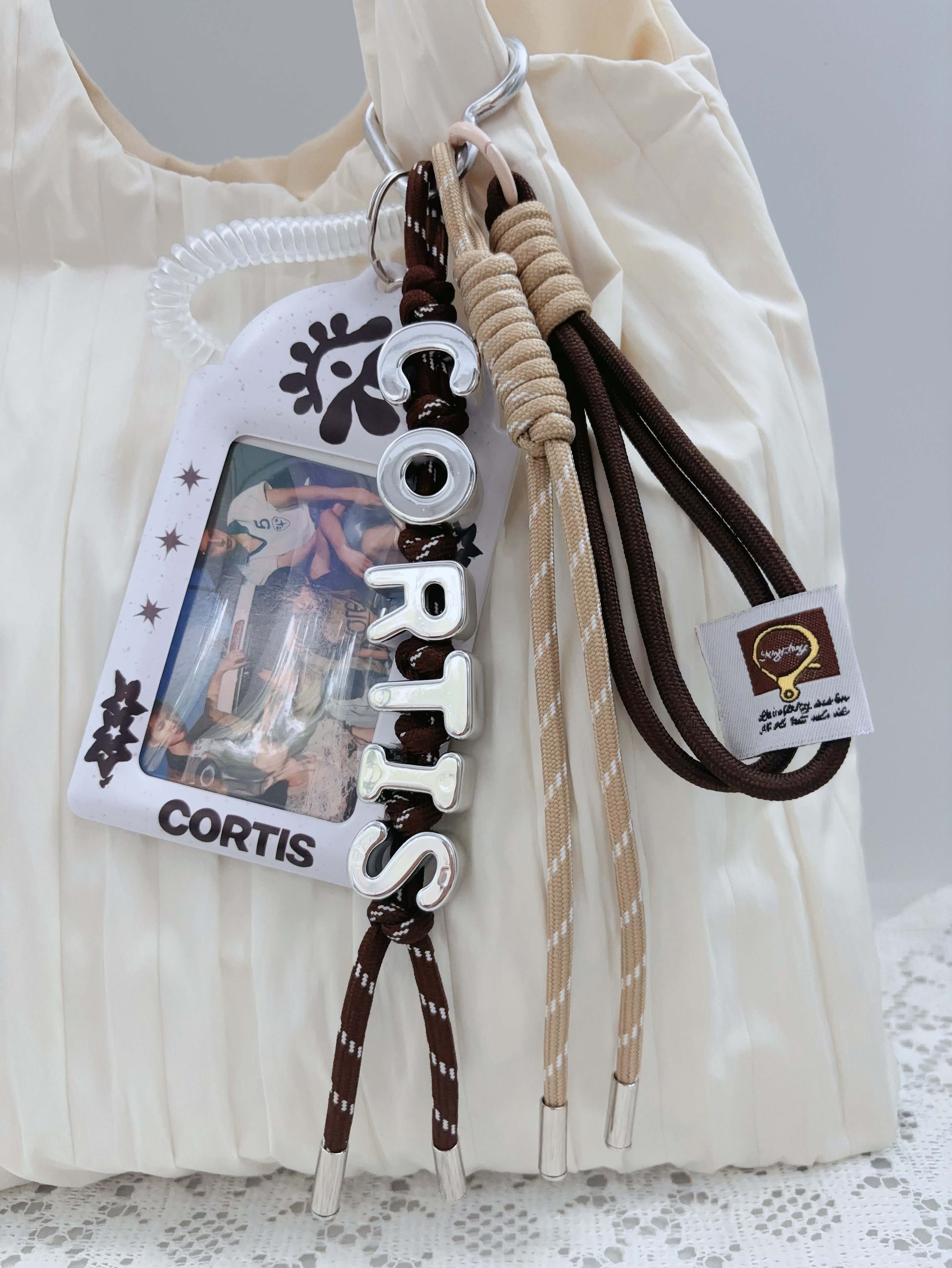 Kpop アイドル少年 CORTIS 手作りロープ織キーホルダーコンサートサポート装飾バックパックキーホルダーマーティン JUHOON ジェームズファンギフト