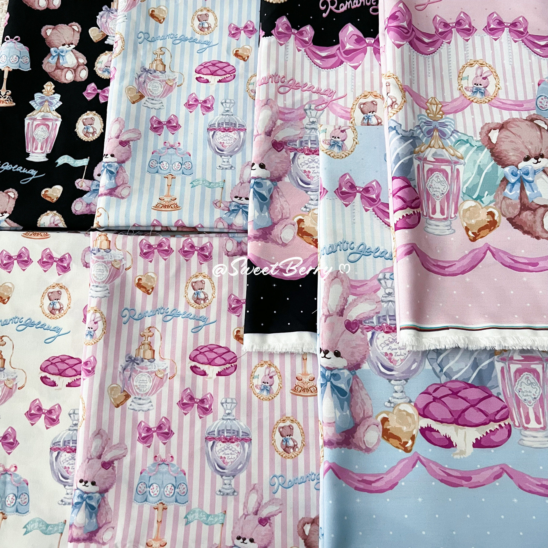 黒地に「Perfume Rabbit」のロリータプリント生地 - 甘いテーマのDIY JSKドレス、枕用