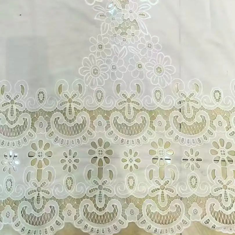 白い刺繍花柄刺繍レース刺繍ファッションドレス生地 2 ヤードによる
