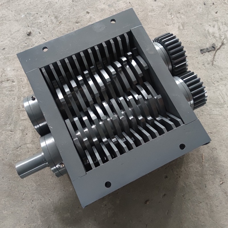 Customized Double Shaft Scrap Shredder Machine Chamber Box Knife Blade Double Shaft Industrial Waste Plastic Shredder Machine
