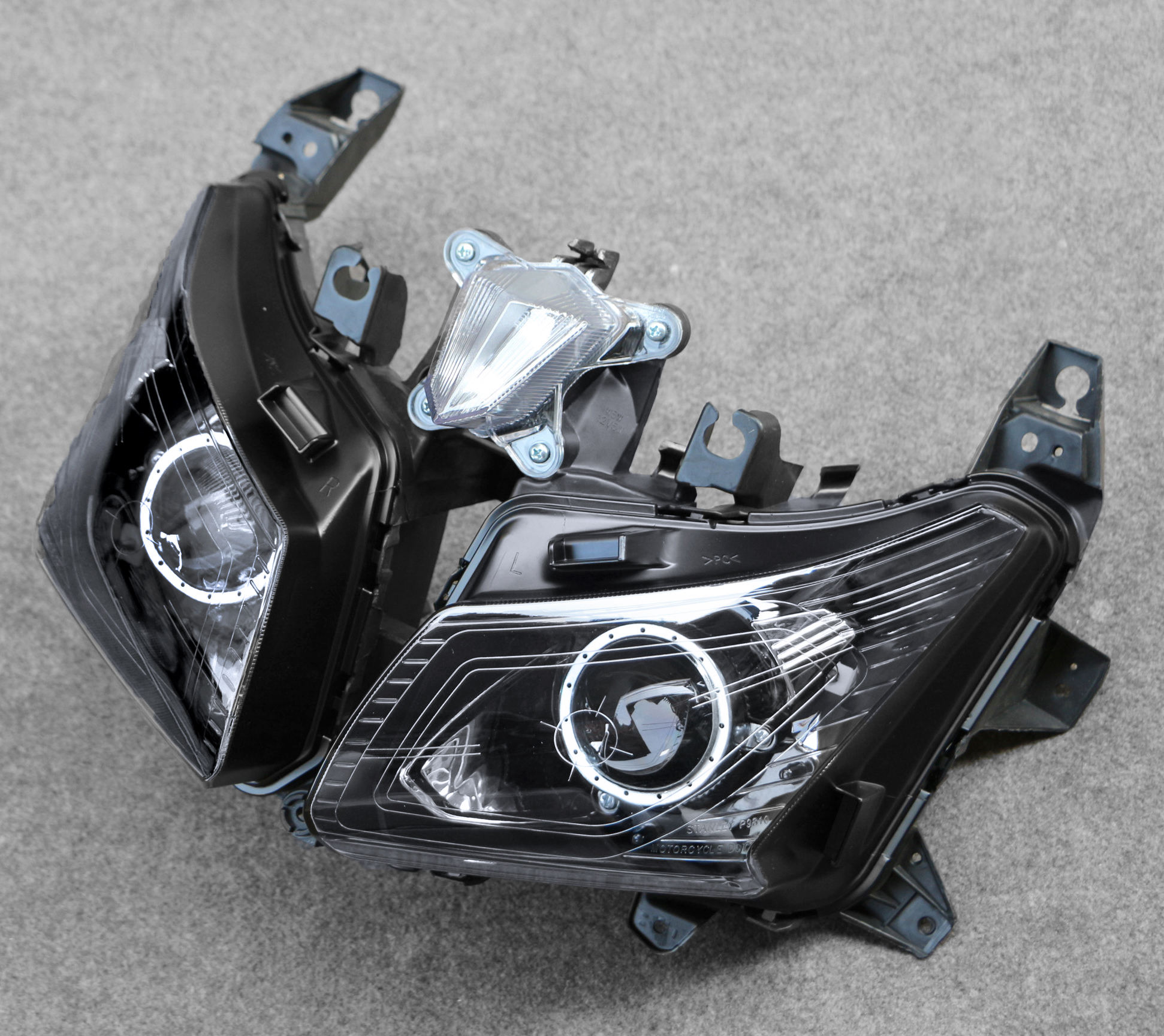 2012-2014 TMAX530 TMAX 530 オートバイアクセサリーヘッドライトヘッドランプアセンブリ T-MAX530 T-MAX 530 2013 ヘッドライト