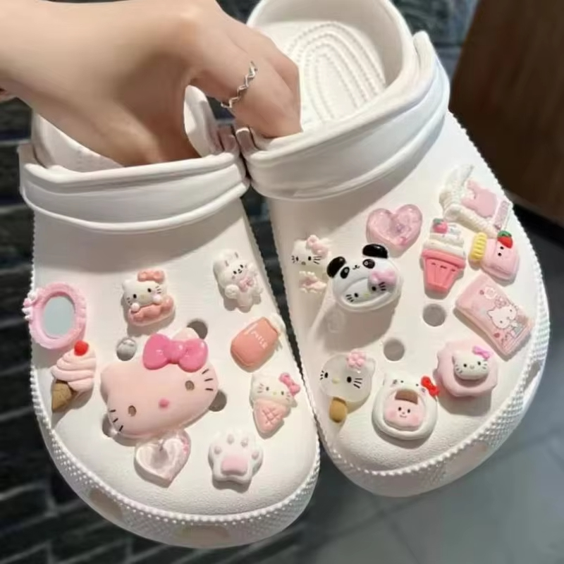 Mesuca ピンクシリーズハローキティ靴チャームセットかわいい樹脂装飾アクセサリー取り外し可能な靴アクセサリークリスマスパーティーギフト