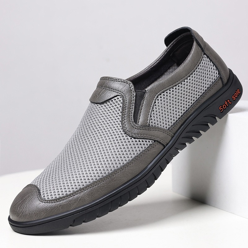 Men Hollow Out Shoes Summer Mesh Breathable Casual Shoe Comfort Soft Soled Driving Shoes Men Hollow Out Sandals Sandalias Hombre