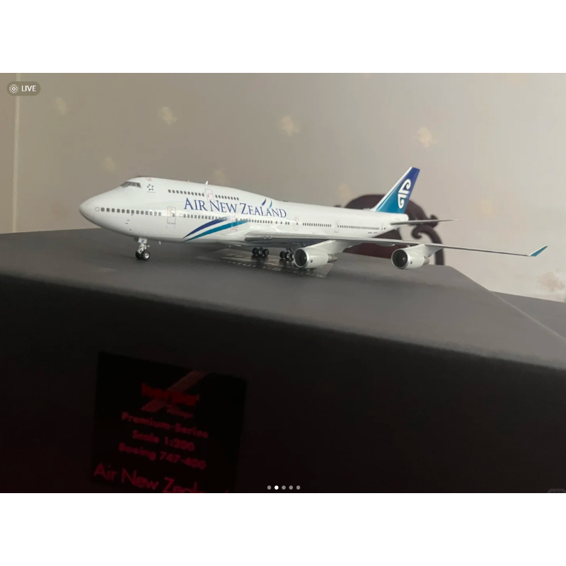1/150 スケール樹脂飛行機モデル B747 ニュージーランド航空航空機モデル軽量ホイール着陸装置飛行機おもちゃ
