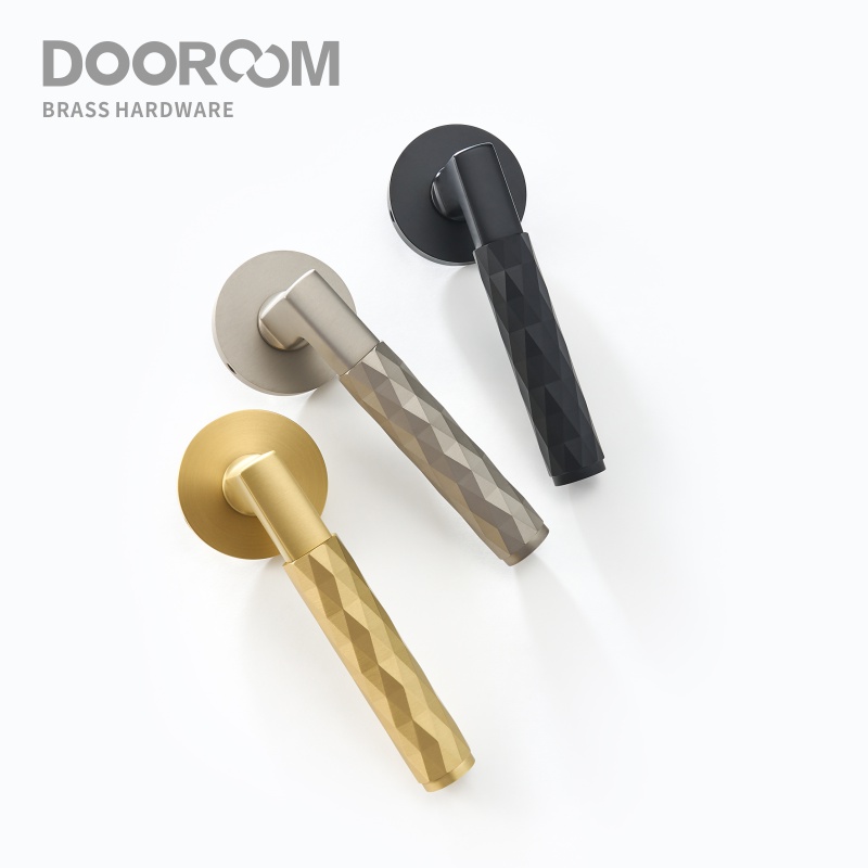 Dooroom 真鍮ドアロックセット モダン ブラックニッケル ハンマード インテリア ベッドルーム バスルーム ダブル木製ドアレバー ダミー プライバシー通路