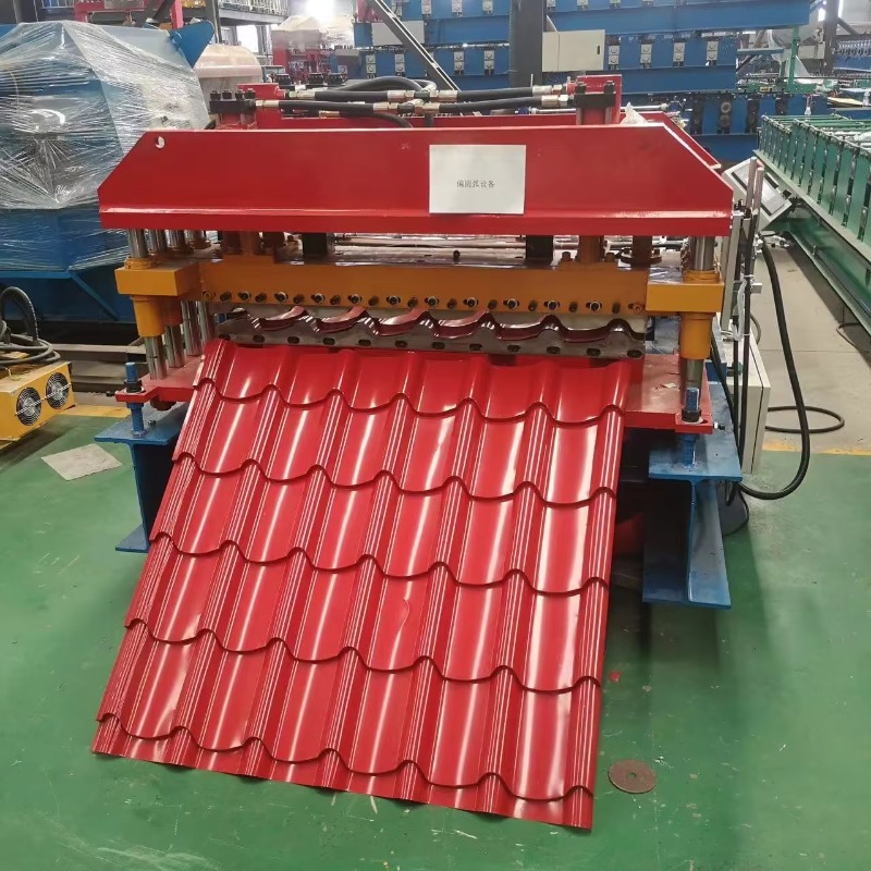 Customized Glazed Tile Roll Forming Machine For Steel Frame Profile Structure Metcoppo Step Roof Sheeting With Delta PLC And Mot