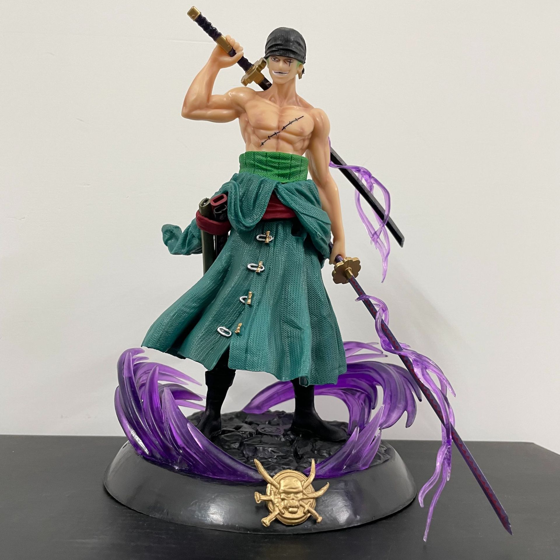 ホットワンピースロロノア夢ゾロアニメフィギュアグッズ置物モデル漫画子供キッズ少年おもちゃギフト