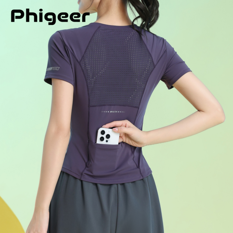 PHIGEER Running T-Shirt Women Summer Lightweight Slim Fit Yoga Tops With Pocket Breathable Quick Dry Workout Shirt Gym Clothes