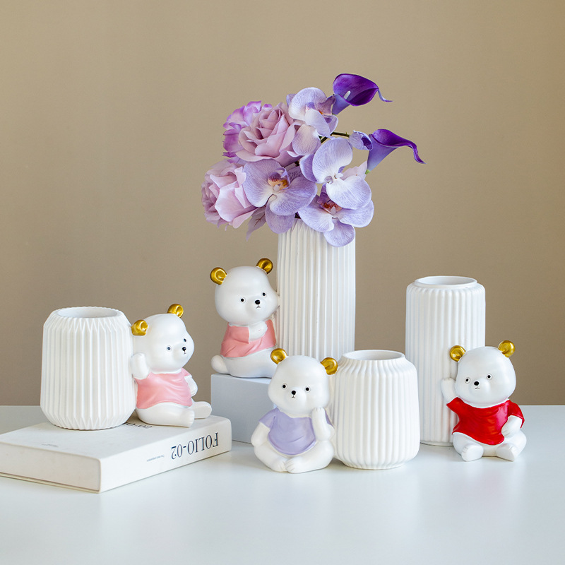 かわいいゴールデンイヤーベア樹脂花瓶コンボ、縦縞の白いフラワーポット、新鮮な乾燥花卓上玄関装飾ギフト用
