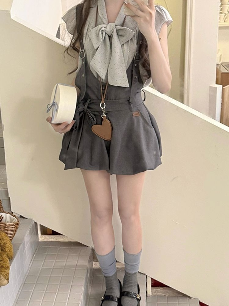 甘いかわいいプレッピー 2 点セット女性日本のかわいいストライプ蝶ネクタイフリルスリーブブラウスハイウエストショーツブルマ衣装