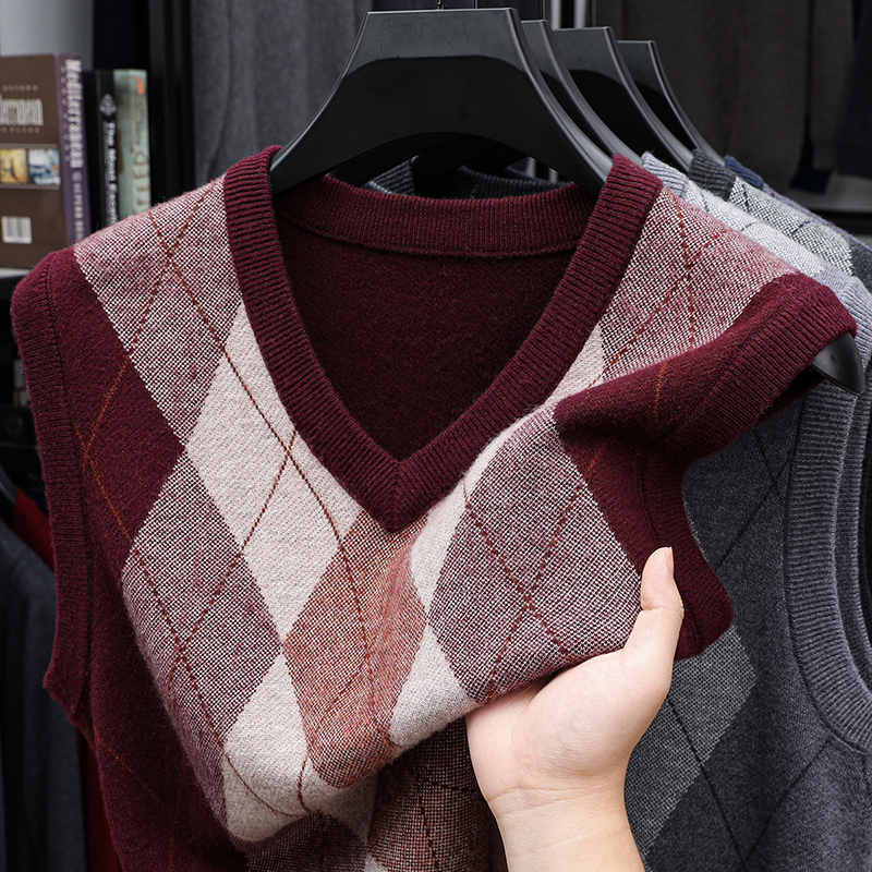 秋と冬服中年男性の V ネックセーターベストノースリーブ厚手セーター多用途メンズトップ原宿セーター
