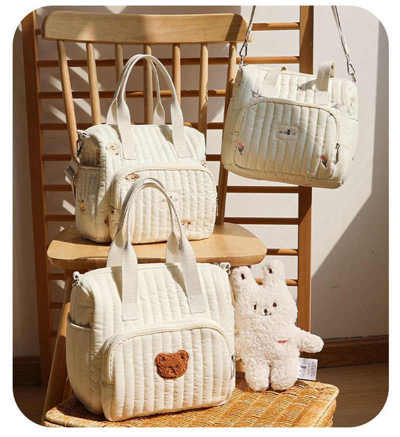 新しいママバッグポータブル大容量おむつバッグ刺繍クマかわいいレジャー収納袋
