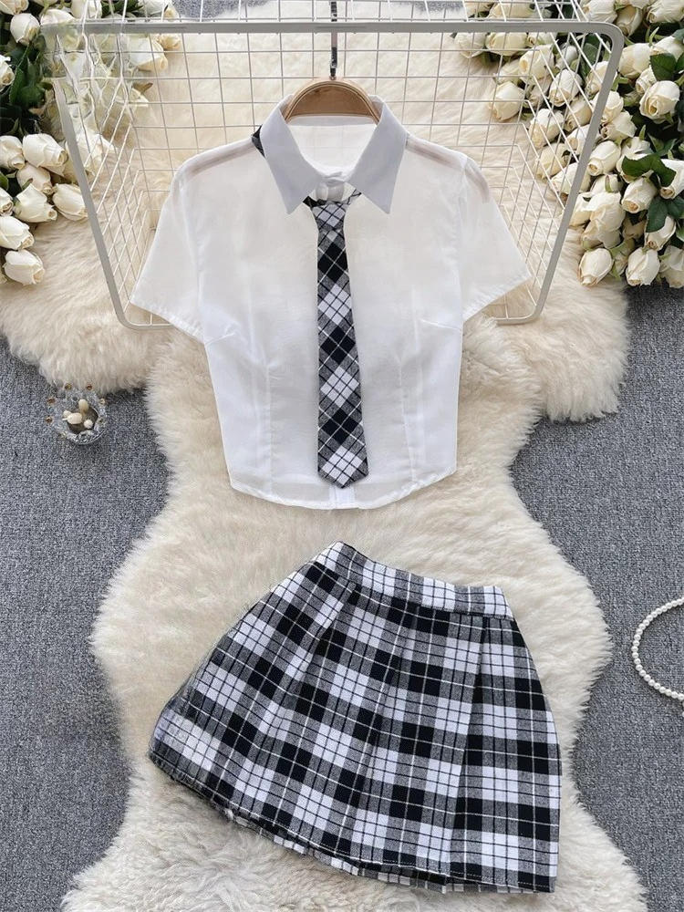 チェック柄 JK 制服半袖ブラウスとプリーツスカートセット女性のセクシーな快適な制服スーツ女性服新しい