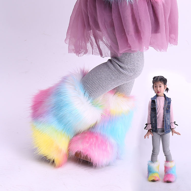 冬の子供のブーツ新しいフェイクファー幼児の女の子のブーツファッションカラフルな毛皮の子供足首スノーブーツ暖かい靴女の子クリスマス