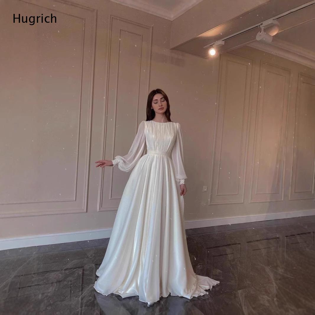 ホワイト長袖フロアレングスドレスラウンドネックギャザーバストハイウエストエレガントな結婚式のイブニングパーティードレス