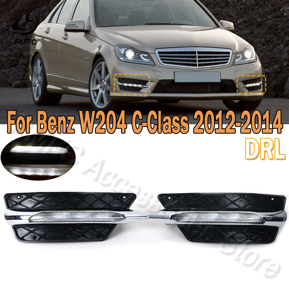 PMFC フロントバンパーグリル成形 LED フォグライトデイタイムランニングライトフォグランプメルセデスベンツ W204 C クラス 2012 2013 2014