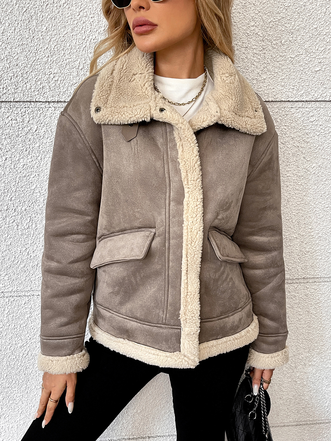 Fitaylor 秋冬女性フェイクスエードラムジャケットカジュアル女性厚く暖かいオートバイ革生き抜く