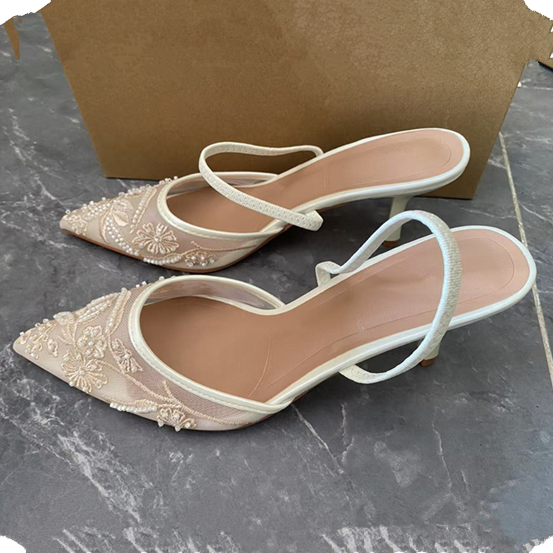 女性のメッシュ花刺繍スリングバックハイヒール女性オープンヒールパールスタッズポインテッドトゥサンダルセクシーなスティレットレディミュール