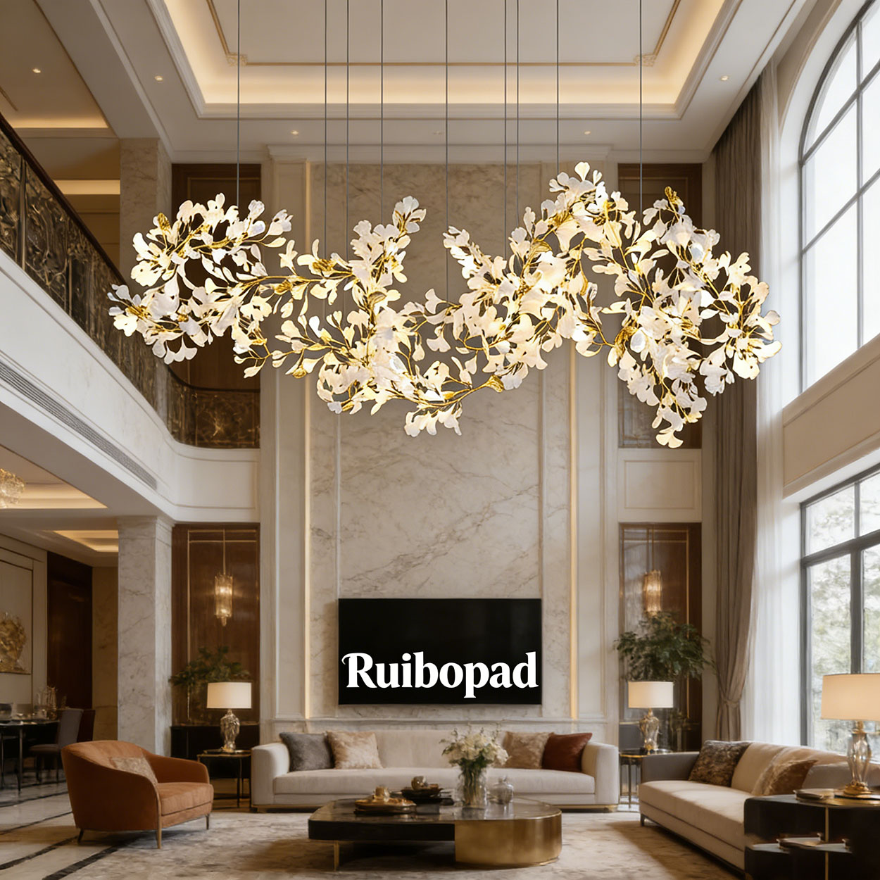 Ruibopad モダンで豪華なイチョウの葉の階段シャンデリア、高天井、リビングルーム、ロフト、ホテルのロビー用のブランチペンダントライト