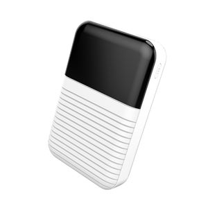 アウトドア用超薄型ポータブルパワーバンク充電器、防水仕様、容量100000mAh、デュアルUSB急速充電対応、クレジットカード用マイクロUSB入力対応。