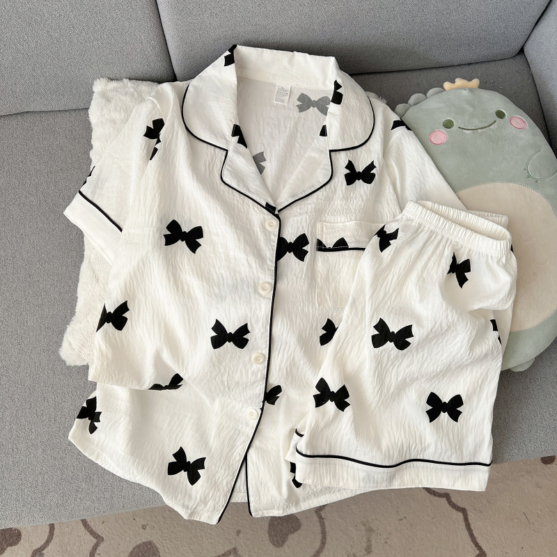 2Summer short-sleeve pajama set for women, comfortable and trendy, shorts that can be worn outside, home wear set