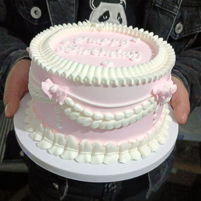シミュレーションケーキモデルフェイクケーキデザートショップリアルな誕生日ケーキの装飾写真小道具偽食品モデルウィンドウディスプレイ装飾品