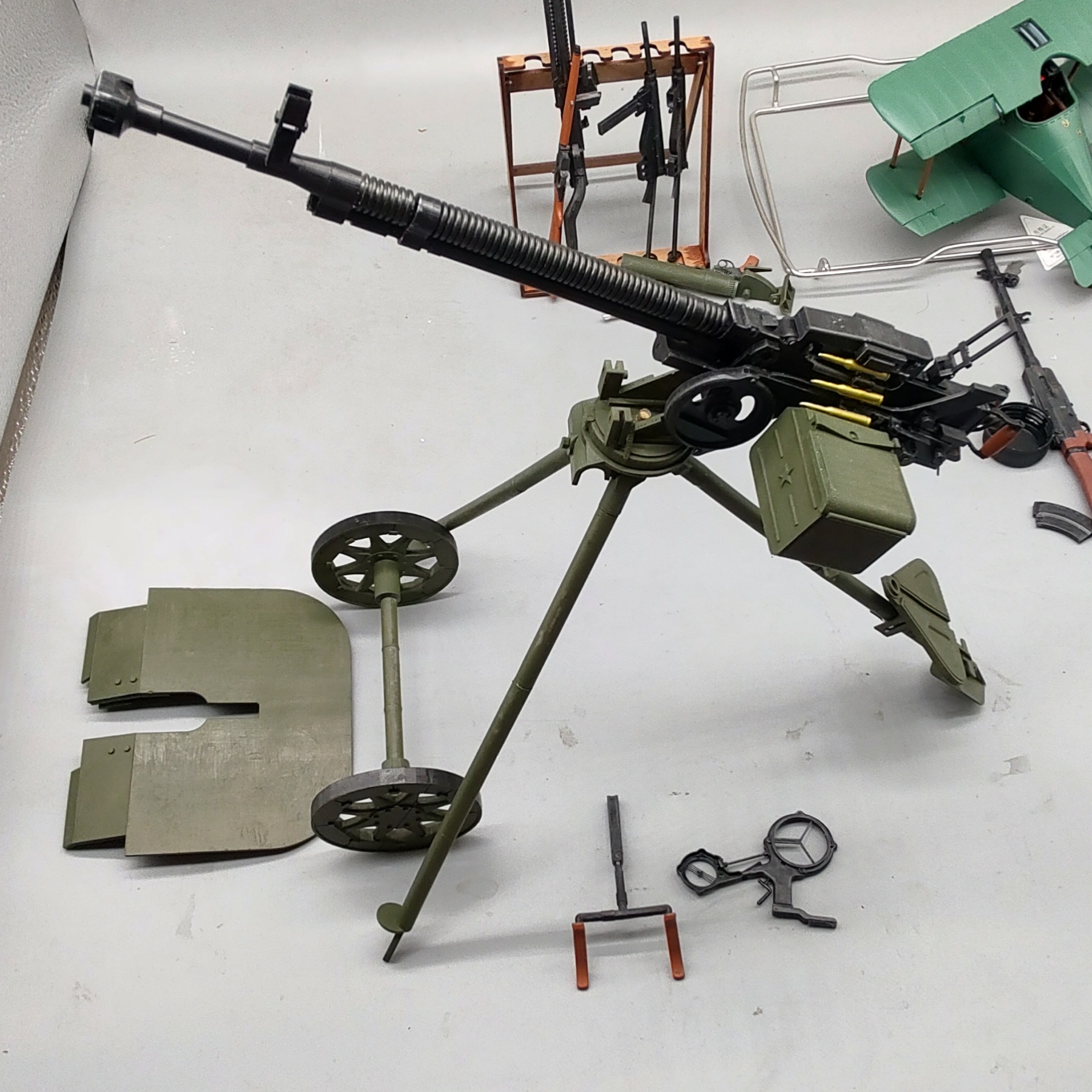 1/6 スケール DShK 重機関銃 3D プリントマイクロスケールモデルアクションフィギュアデスクトップディスプレイグッズ装飾用