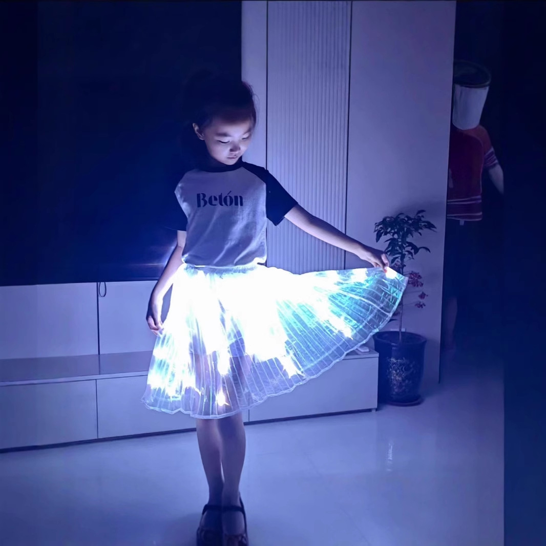 女の子白 LED 光るスカート充電可能子供ステージパフォーマンス LED トロンダンスウェアベリーダンススカートパーティードレスアップ